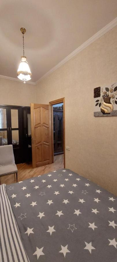 Barnaba Apartment Tbilisi Bagian luar foto