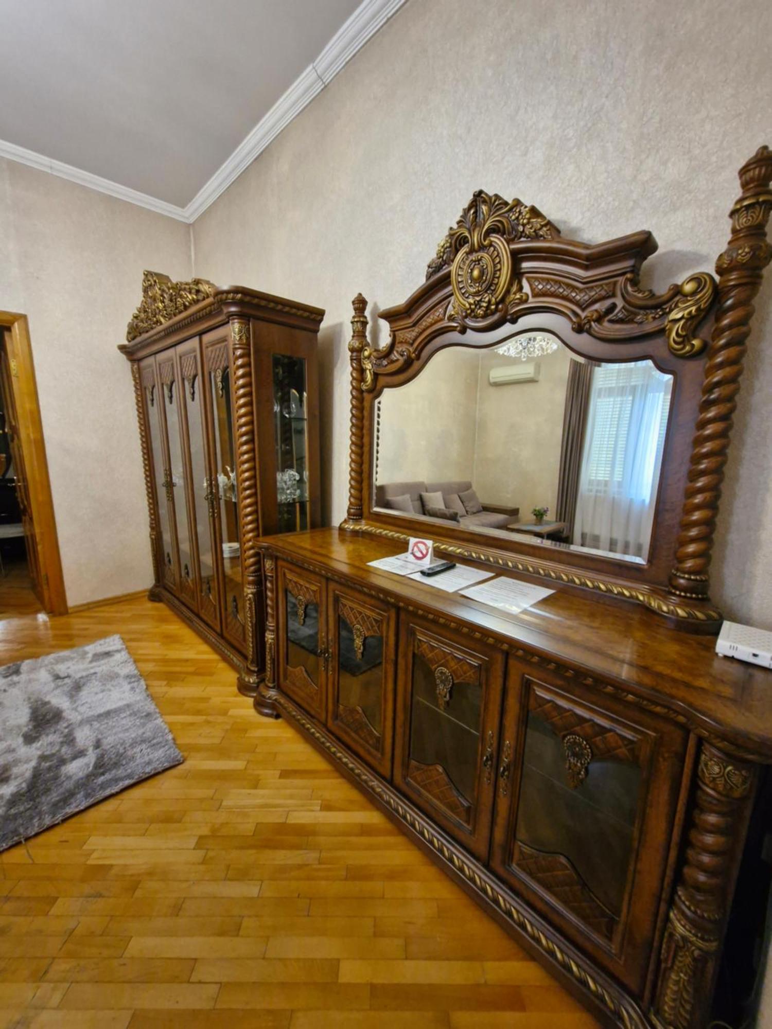 Barnaba Apartment Tbilisi Bagian luar foto