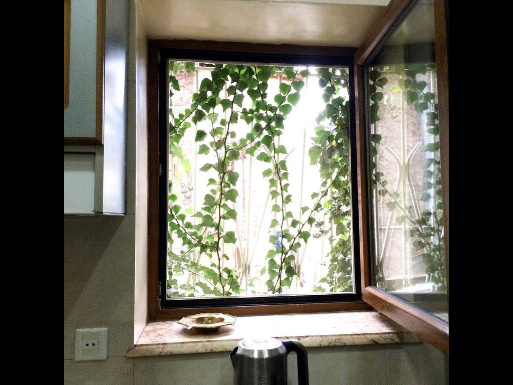 Barnaba Apartment Tbilisi Bagian luar foto
