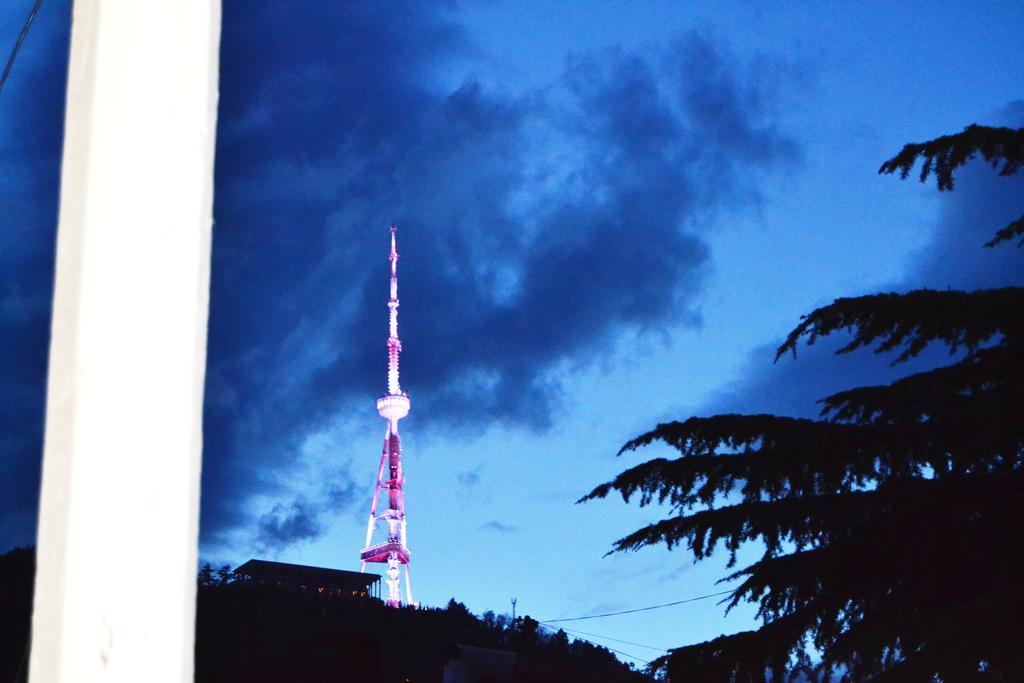 Barnaba Apartment Tbilisi Bagian luar foto