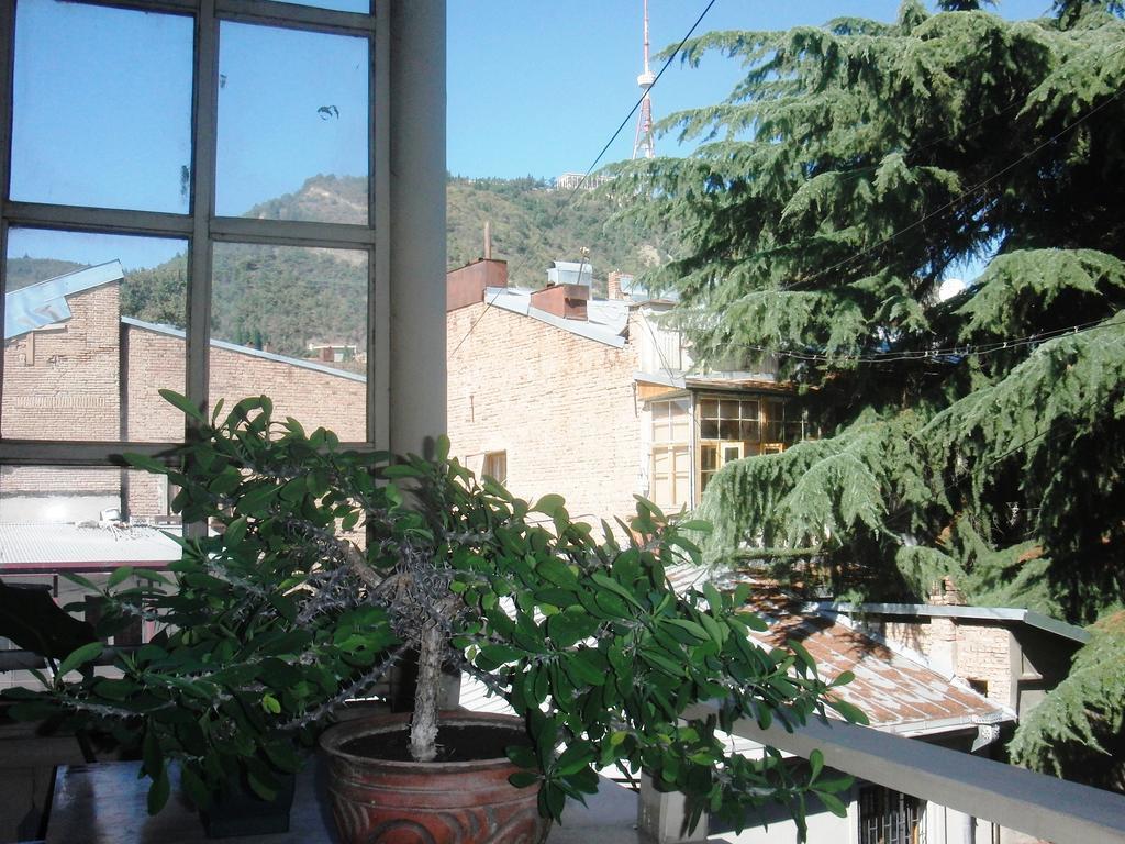 Barnaba Apartment Tbilisi Bagian luar foto
